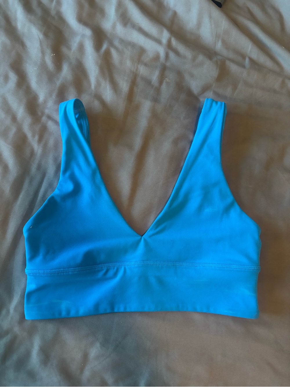 Lululemon align v neck sports bra